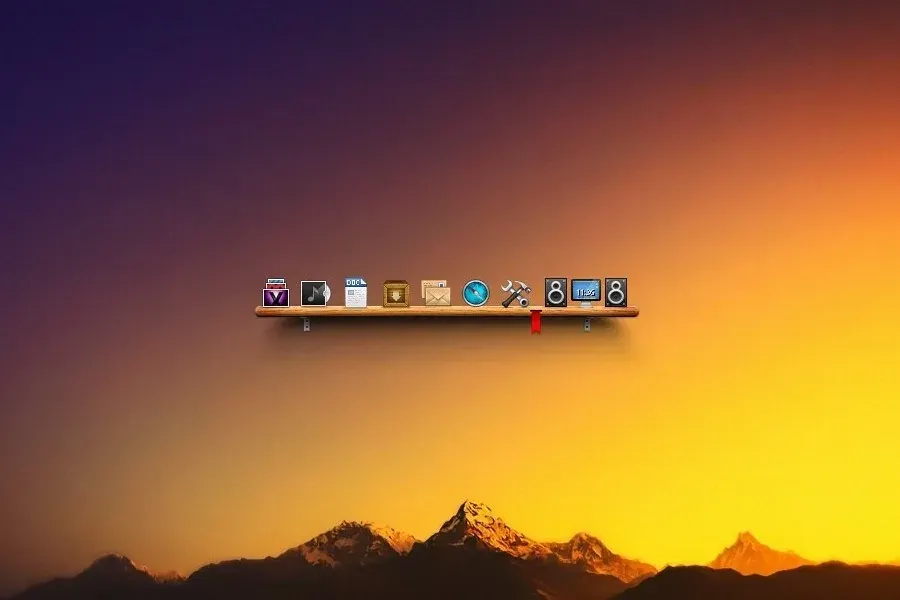 Source preview of MiniDock: A shelf-like dock with icons that the source describes appearing on hover