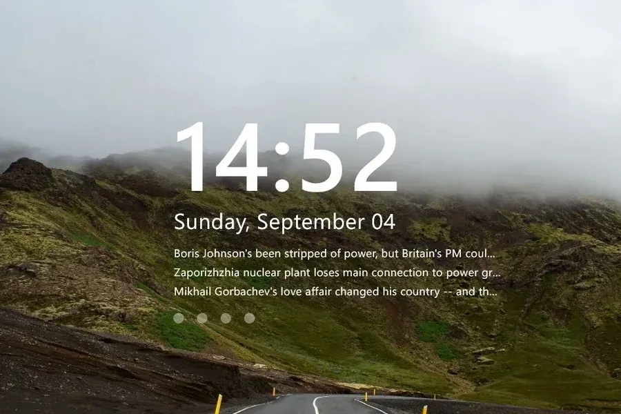 Source preview of Omnimo 10: A tile-based Rainmeter suite combining clock, weather, system statistics and media controls in interactive panels