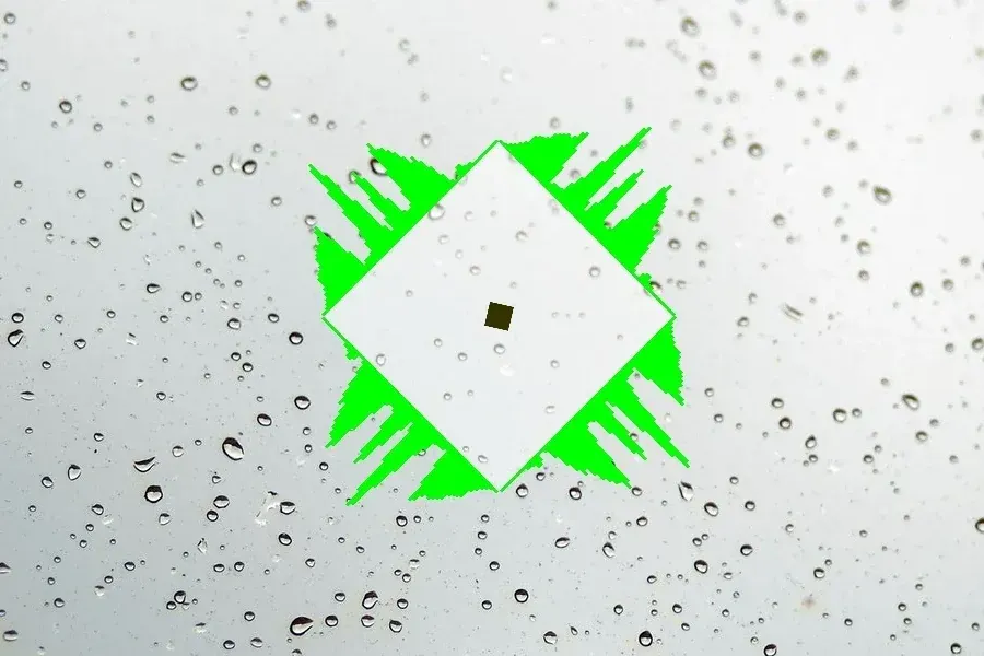 Source preview of PolySualizer Rainmeter Skin credited to SaltedRainbowCupcake