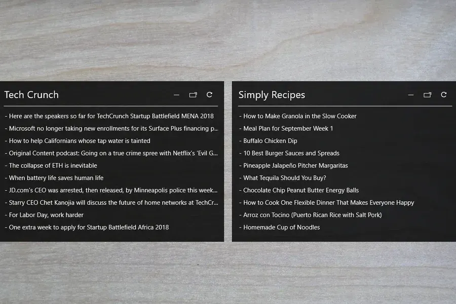 Source preview of RSS Feed Reader Pack Rainmeter Skin credited to Ragingwasabi