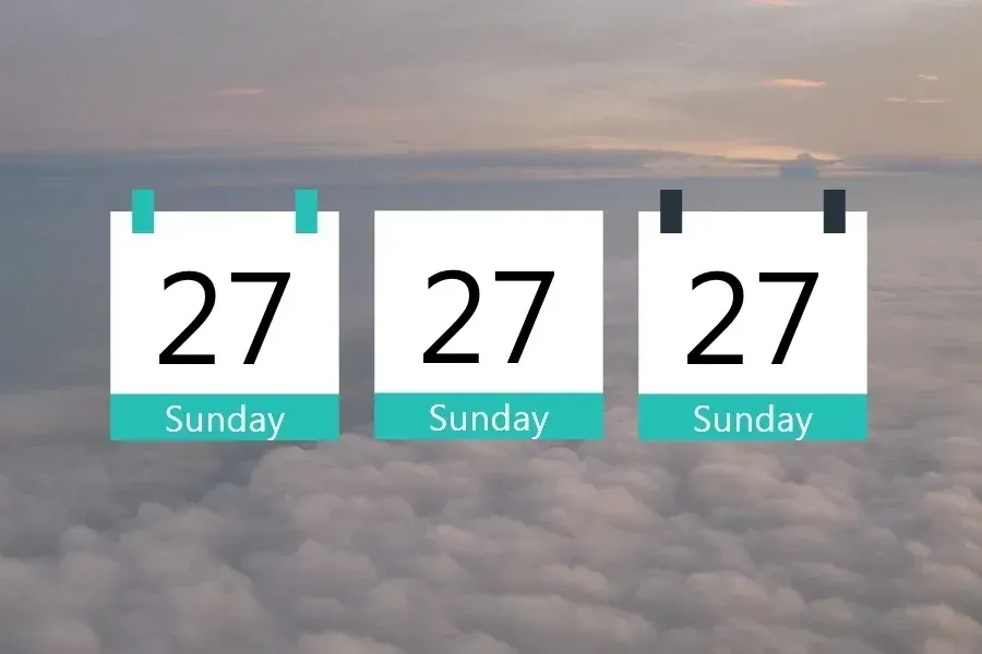 Source preview of SimpCal Rainmeter Skin credited to mndhta