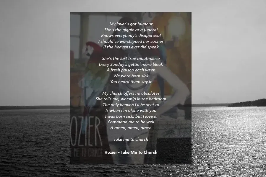 Source preview of Simple Lyrics Display Rainmeter Skin credited to apu889