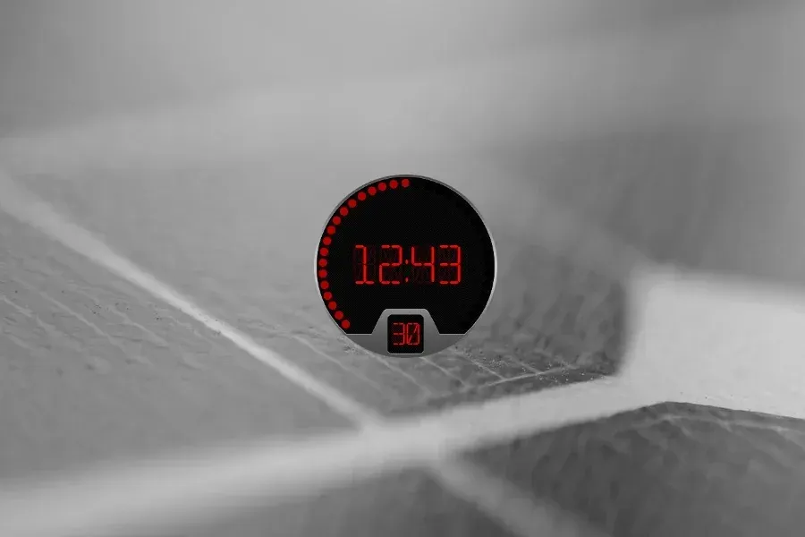 Source preview of Stylish Digital Clock Rainmeter Skin credited to by-segaal