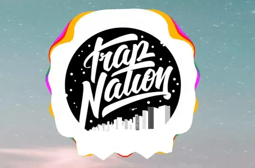 Source preview of TrapNation Visualizer: TrapNation Visualizer puts a sound-reactive logo at the center of the desktop