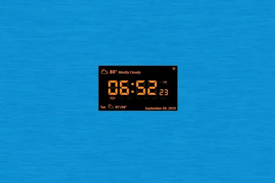 Source preview of Vision Clock Rainmeter Skin credited to xxenium