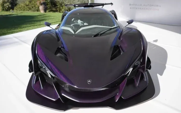 Apollo Intensa Emozione sports car imagery in colors including black, purple, and red.