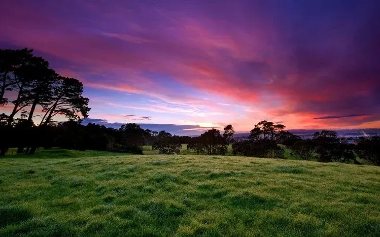 Nature scenery wallpaper featuring varied shades of blue.