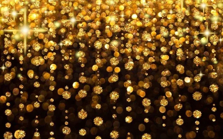 Wallpaper collection built around a black-and-gold color palette.