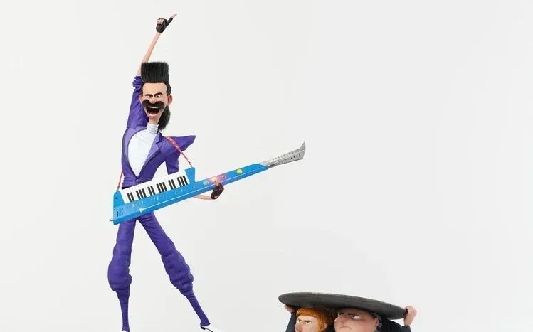 Despicable Me 3 character wallpapers featuring Lucy, Gru, and other film figures.