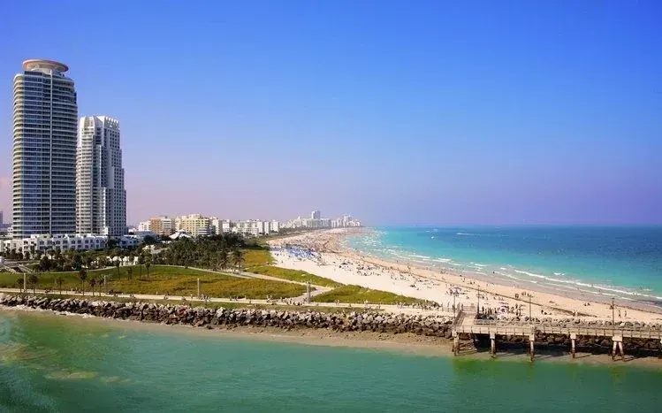Miami city views with buildings near beaches and waterfronts.