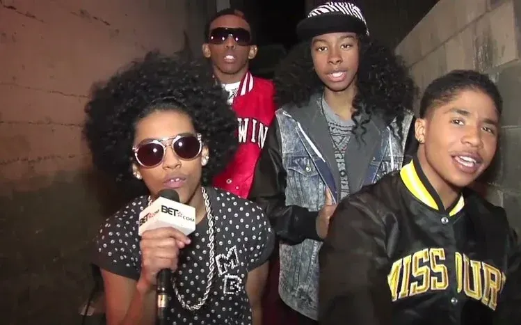 Ten wallpapers featuring the boy band Mindless Behavior.