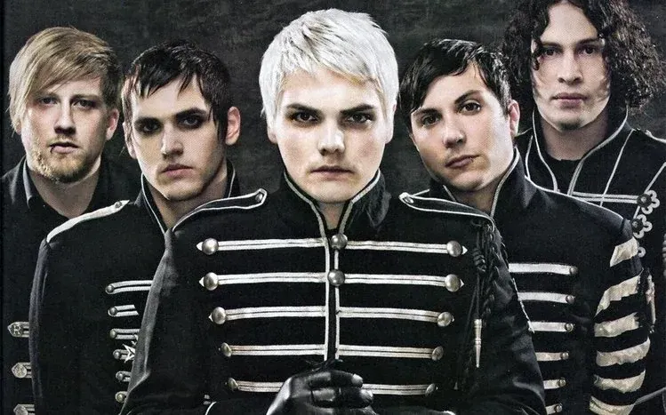 A wallpaper collection themed around the band My Chemical Romance.