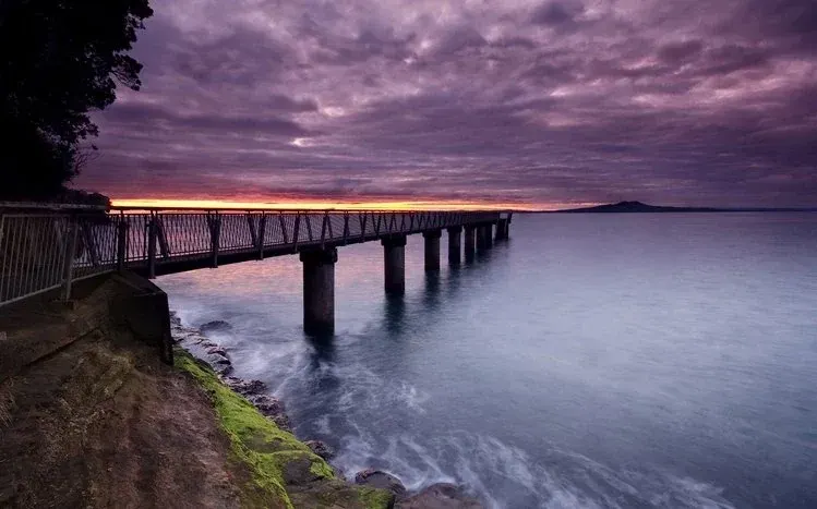 Pier wallpapers featuring structures extending over water.