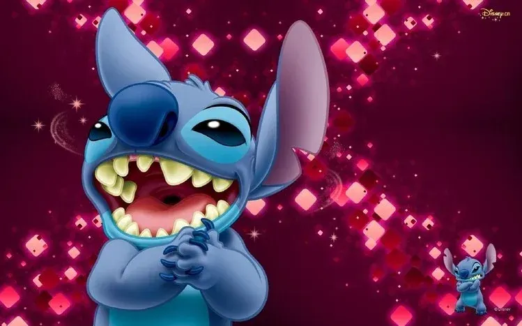 A 28-wallpaper collection centered on Stitch from Lilo & Stitch.