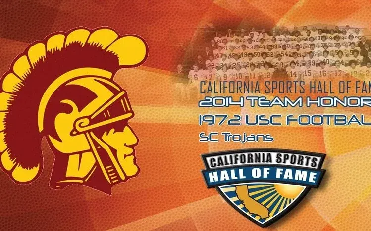 USC-themed wallpaper collection celebrating school affiliation.