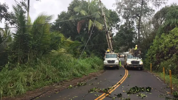 Hurricane Lala Leaves 183,000 Hawaii Customers Without Power and Damages at Least 100 Homes