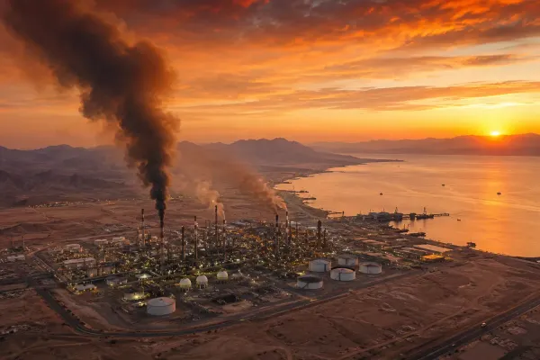 A Four-Year Truce Frays as Houthi Strikes Hit a Saudi Refinery Processing 400,000 Barrels a Day