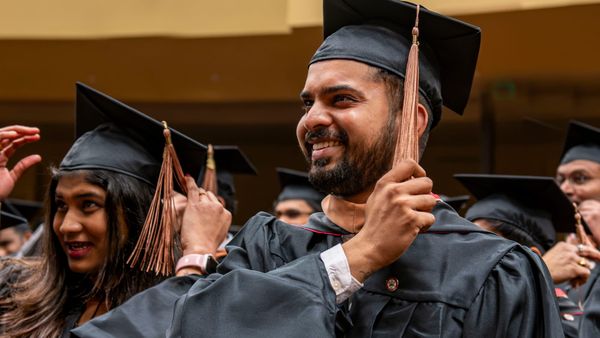 Unlocking Career Opportunities for International Students After Graduation
