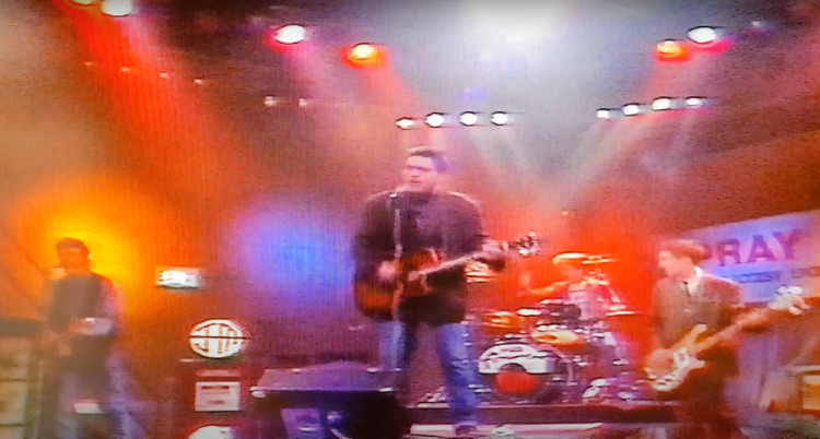 DEAN MAGAZINE Meets Eoin Ó Broin: His Life in Music