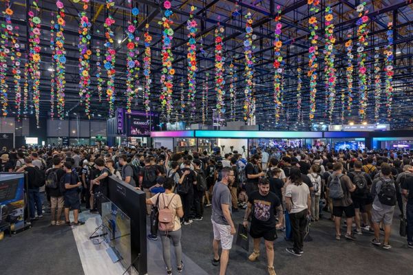 Apple Wallet Passes for Events: Collect Content and Build Loyalty in One Tap