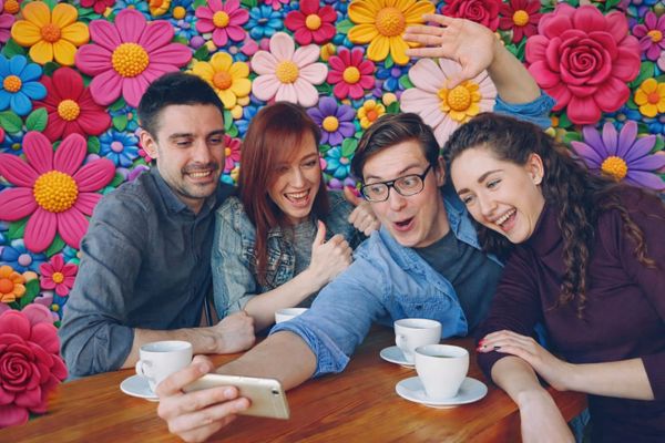 The Push Notification Playbook: How to Re-Engage Customers After Their First Visit