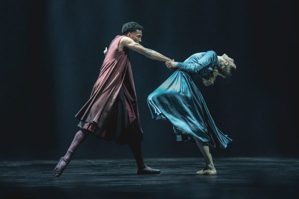 "Lady Macbeth" Is Relentlessly Haunting