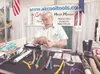 ROBERT DeBERRY/Frontiersman Roger Anderson demonstrates the Clap
Tite Tool at his Anderson Products booth at last year's show.