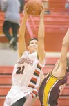 ROBERT DeBERRY/Frontiersman Wasilla guard Cody Pfeifer drives to
the basket during Friday’s game against the \Ketchikan Kings at
Wasilla High School.