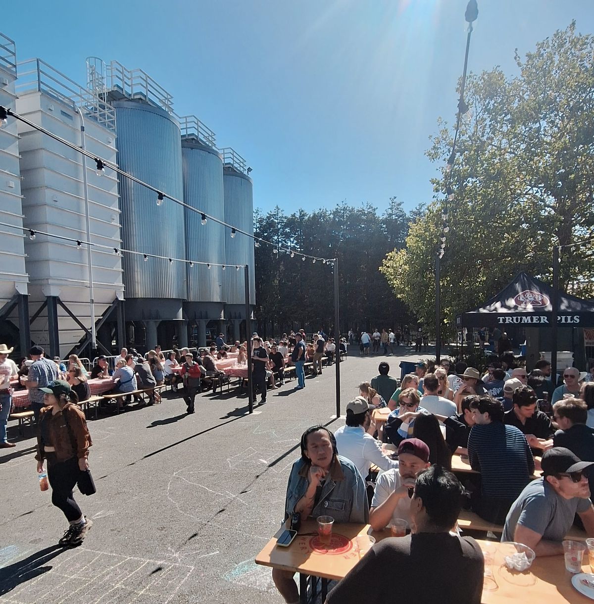 What We Lose — And What We Don’t — When Breweries Close