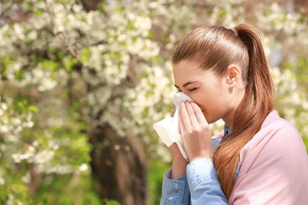 spring allergy symptoms