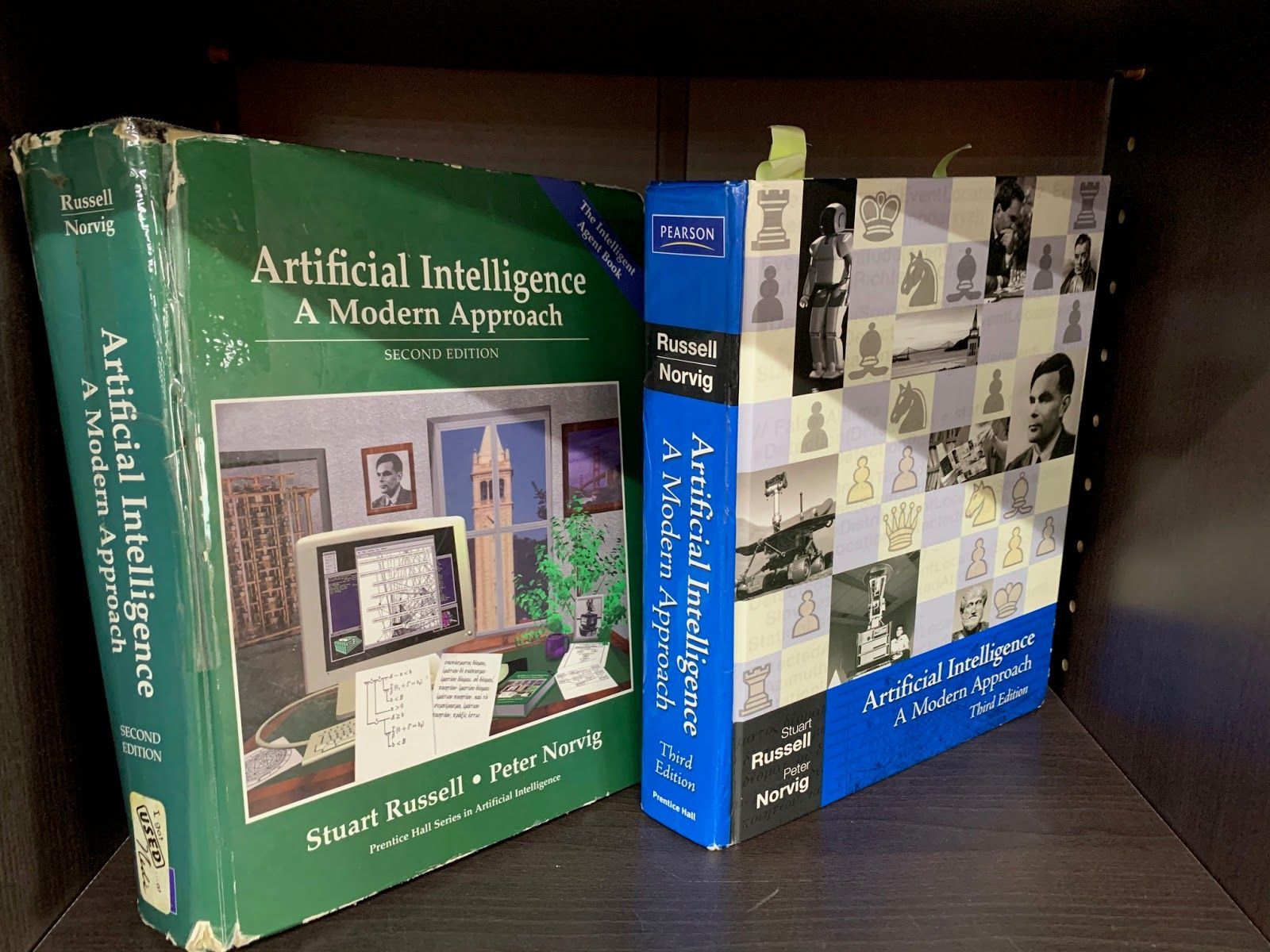 "Artificial Intelligence: A Modern Approach" Reviewed