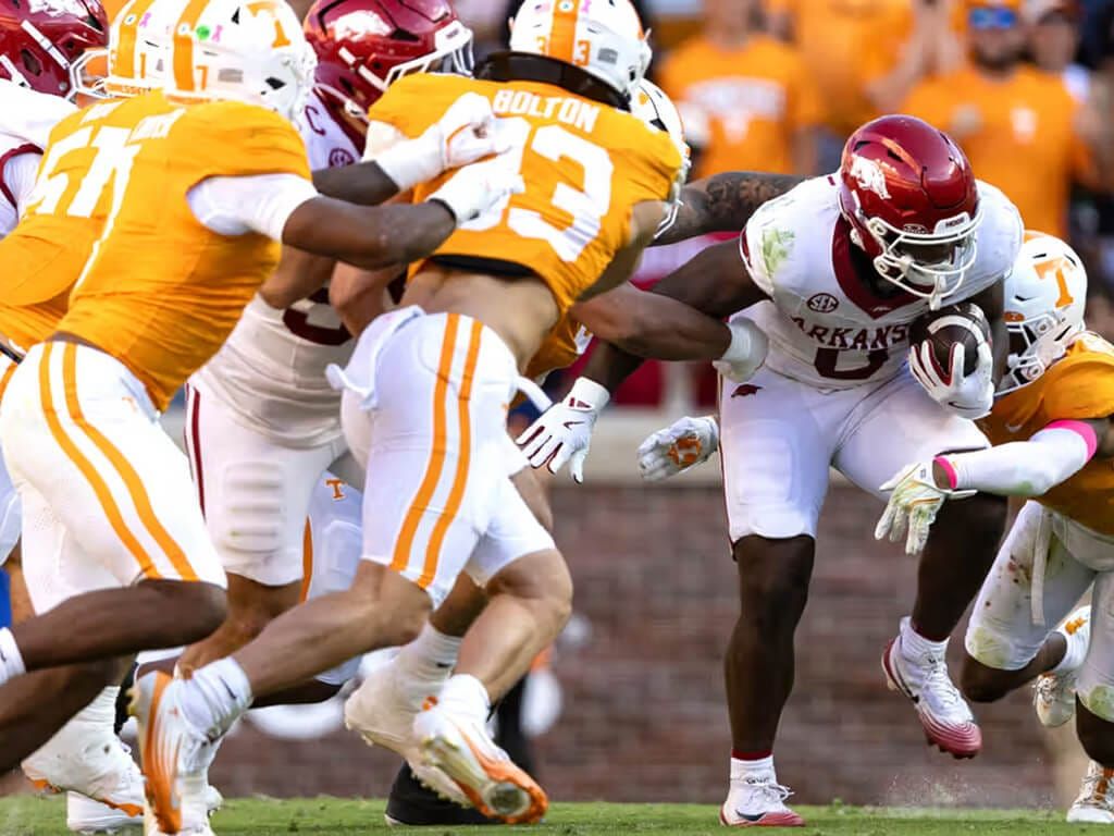 A Late Surge and Costly Fumbles: Arkansas Pushes, but Tennessee Holds Off