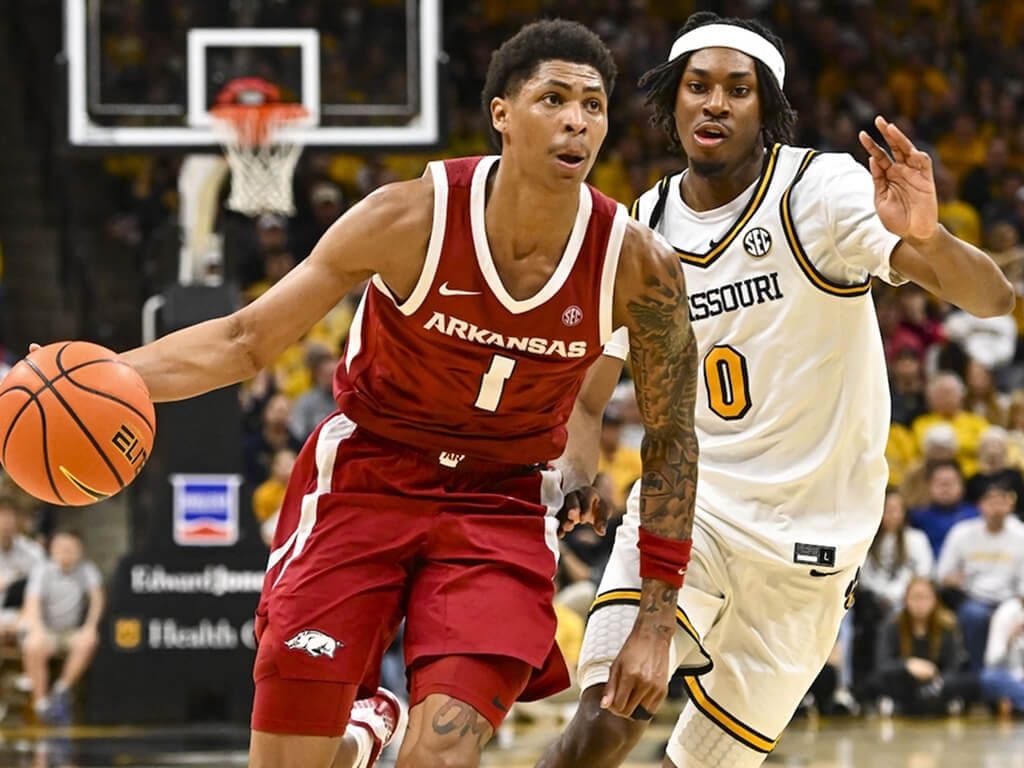 Arkansas Edges Missouri in Overtime, Sealing Season Finale Victory