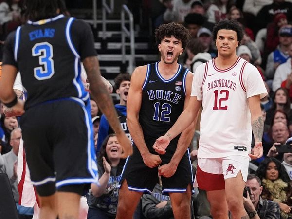 Arkansas Rallies but Cannot Close Out Duke in a Thanksgiving Day Drama