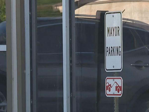 In Mayflower, a New Mayor Steps In as a Community Seeks Clarity