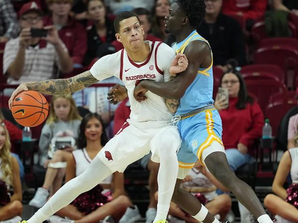 Razorbacks Make a Statement in Opener, Overpower Southern 109–77