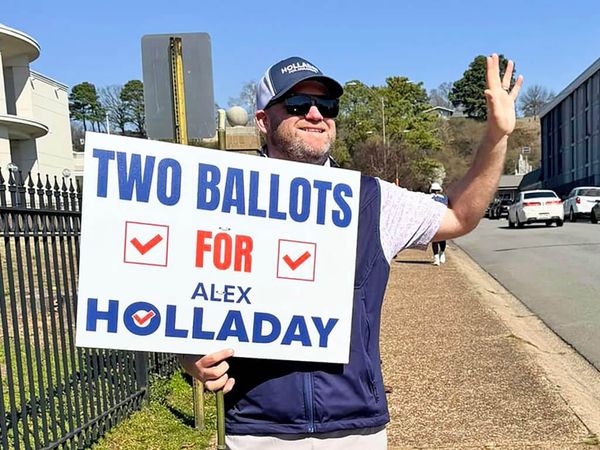 After Years in Retreat, Arkansas Democrats See a Flicker of Momentum