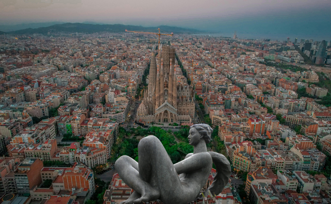 Dos cervezas por favor! Birmingham should be like Barcelona, says lead commissioner