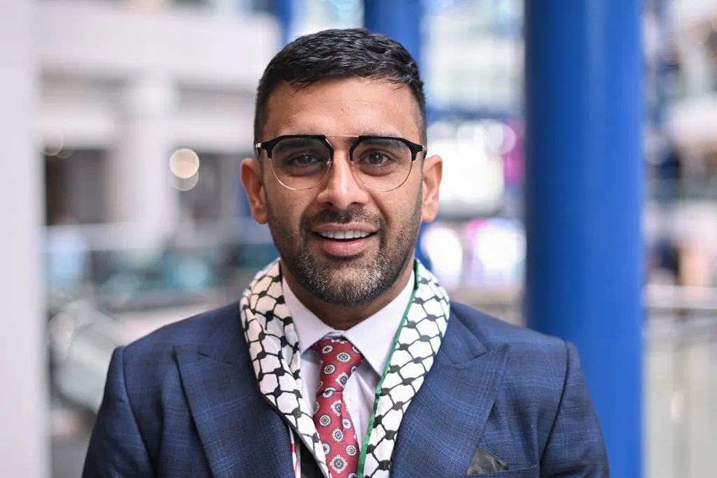 The missing detail: Meet Akhmed Yakoob’s ‘gang leader’ business partner