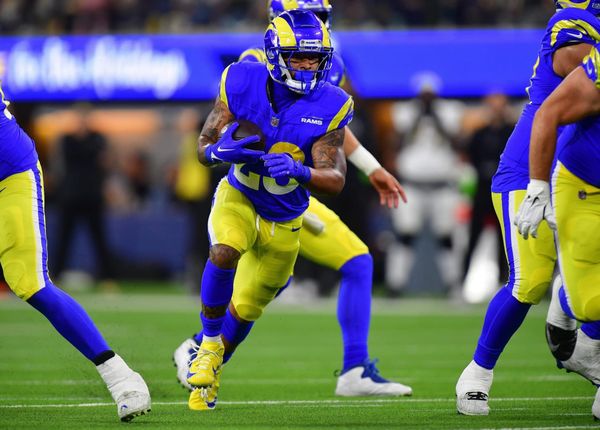 49ers Dismantle New Look Rams in 20 Point Blowout