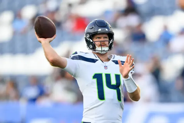 Week 1 Picks: Seahawks Beat Pats Again, Rams Win in Australia, Bills Fall to Houston