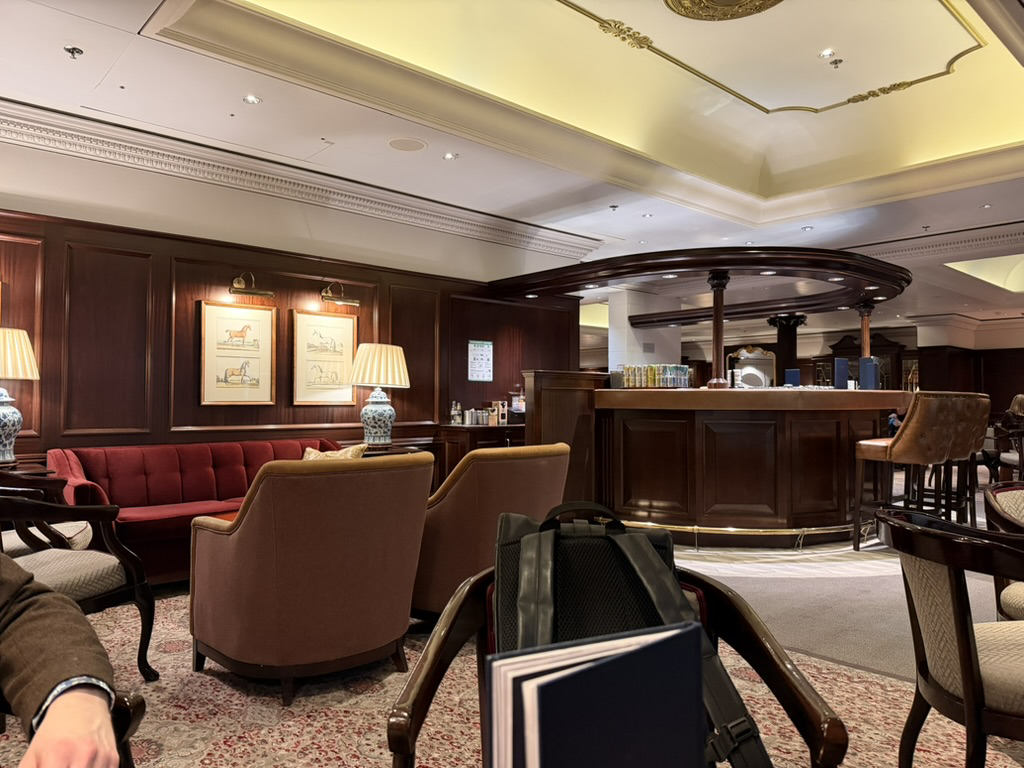 One of the many "ornate" bars onboard Aurora