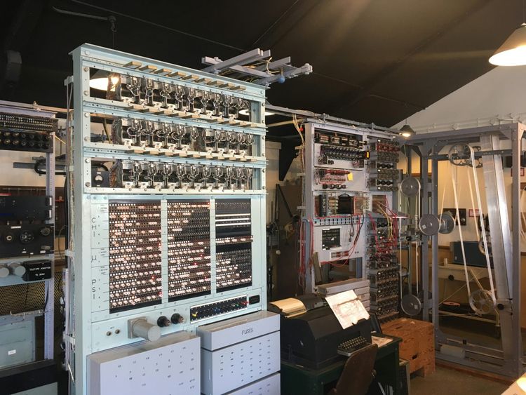 How Quantum Computers Could Change Technology