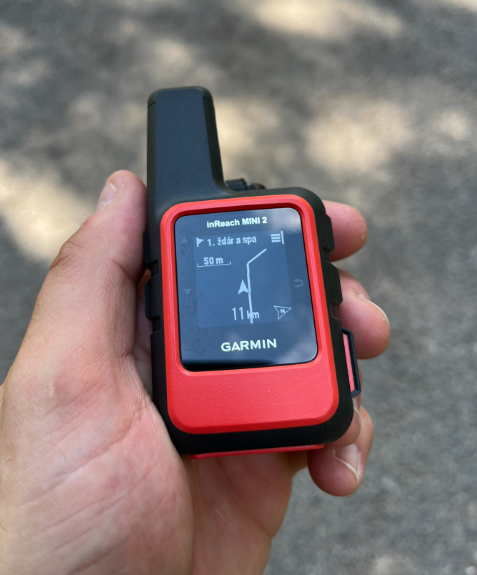 Obsah obrázku hodinky, přístroj, osoba, Elektronické zařízení

Obsah generovaný pomocí AI může být nesprávný.