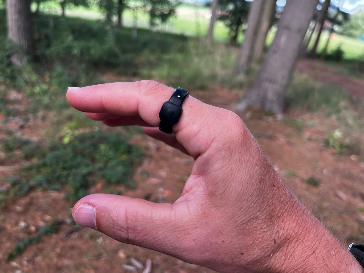 Pebble Index 01 - Prsten, který neměří vůbec nic