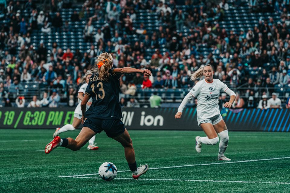 "That's growth": Reign Extend Late Lead Against Bay, Log Third Straight Clean Sheet