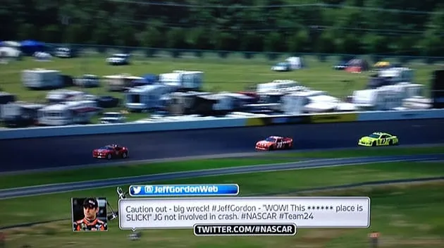 Em parceria com a NASCAR, Twitter veicula sua primeira campanha de TV