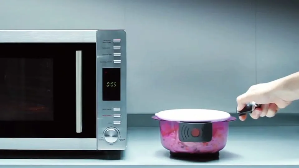 BGH lança Tupperware com alarme para proteger sua comida