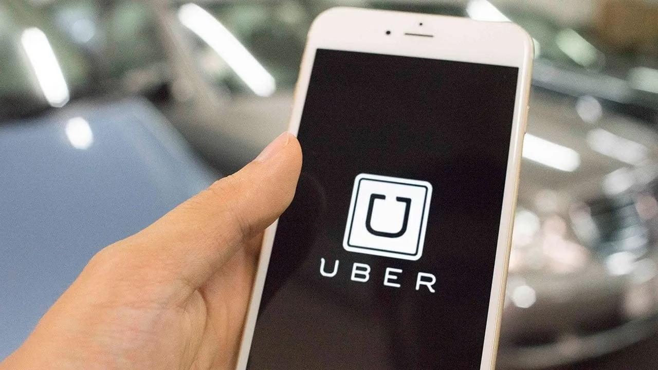 Países da União Europeia passam a regulamentar Uber como transporte