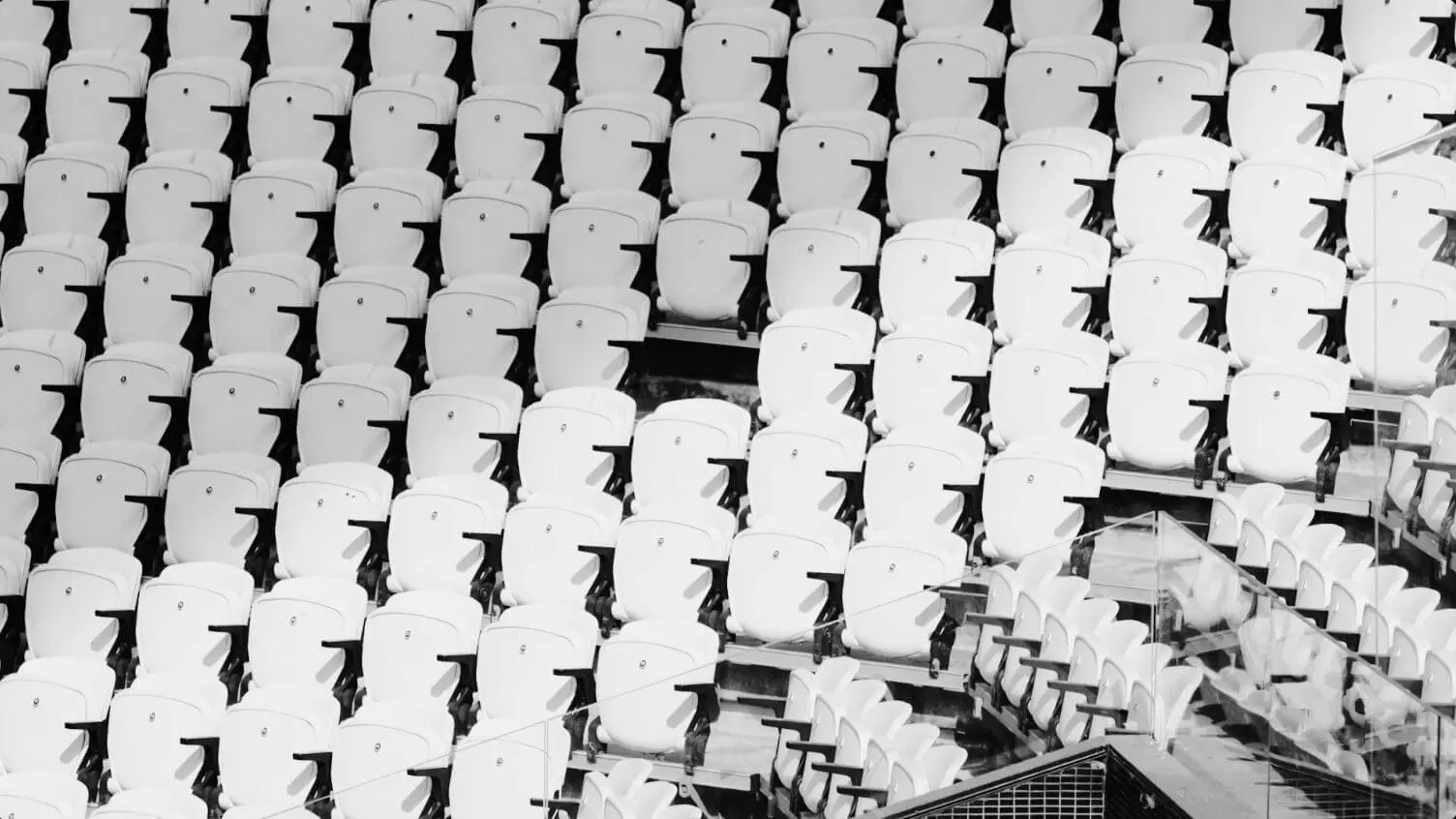 Corinthians remove cadeira da Neo Química Arena em ação antirracismo após caso de injúria racial